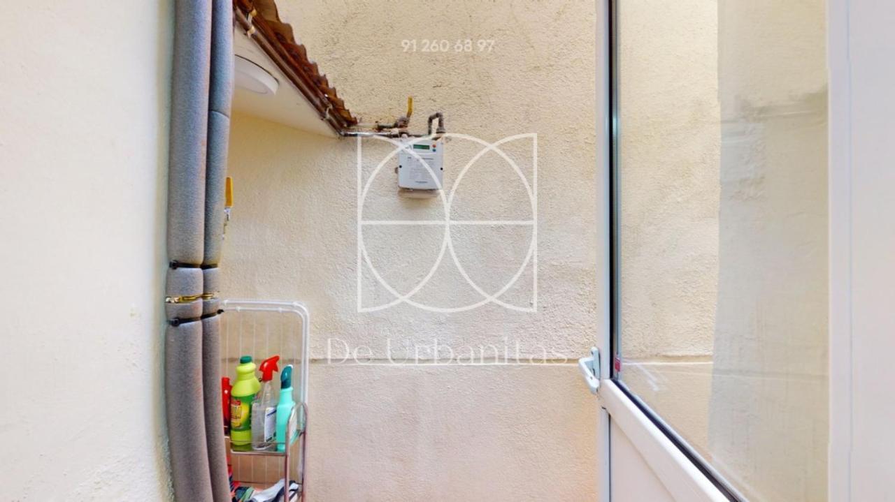 Cozy Apartment In Malasana For 4 Pax - Velarde Madrid Esterno foto